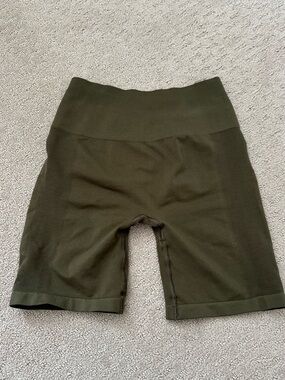 Alphalete Olive High-Waist Seamless Bike Shorts
